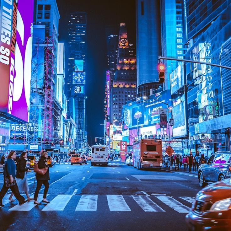 Parents evaluating schools in United Kingdom